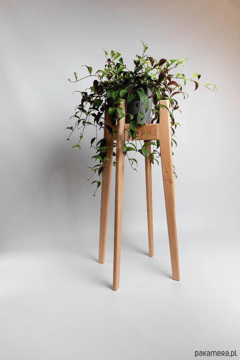 DIY kwietnik ogrodowy