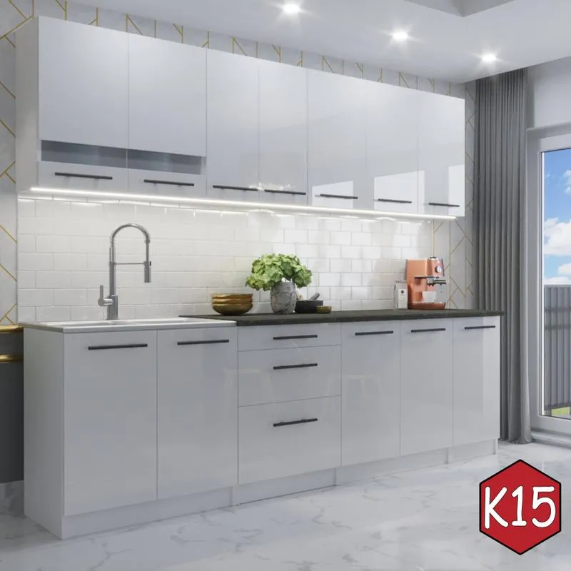 Farby i narzędzia do malowania mebli