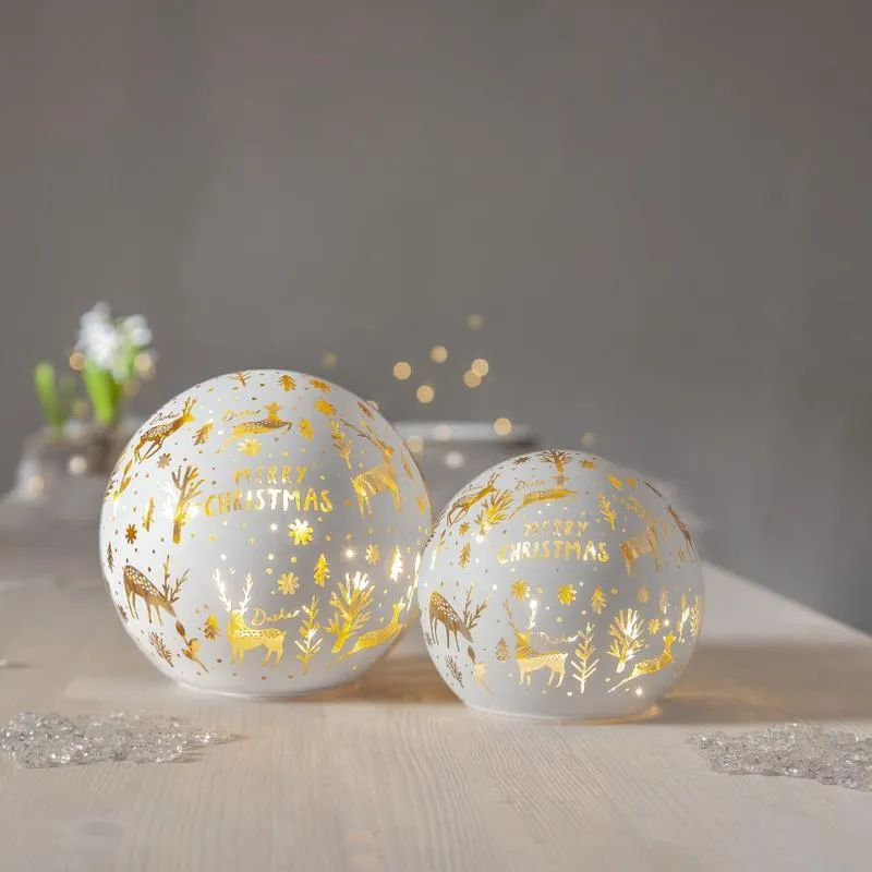 Oryginalne pomysły na stół w salonie