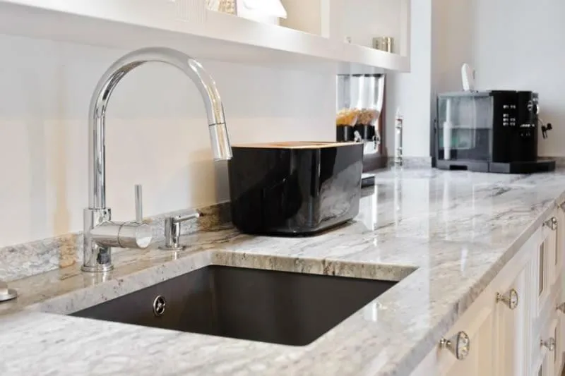 Szerokości blatów kuchennych