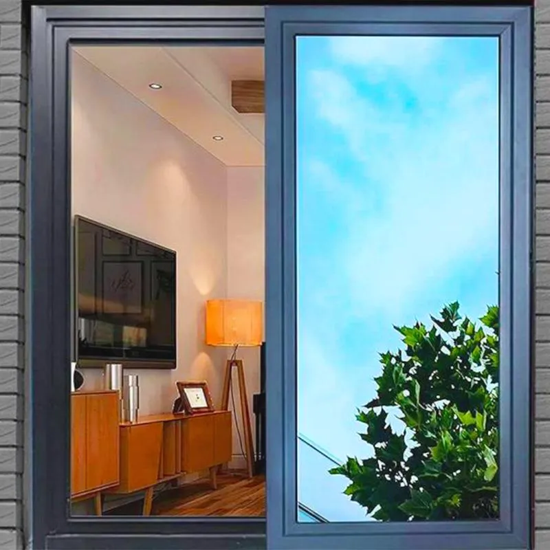 Techniczne działanie i półprzezroczystość lustra weneckiego