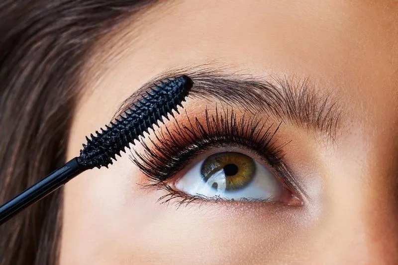 Wybór i rodzaje tuszu do rzęs